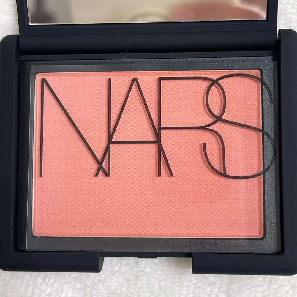 NARS Final Cut Blush 😊💕